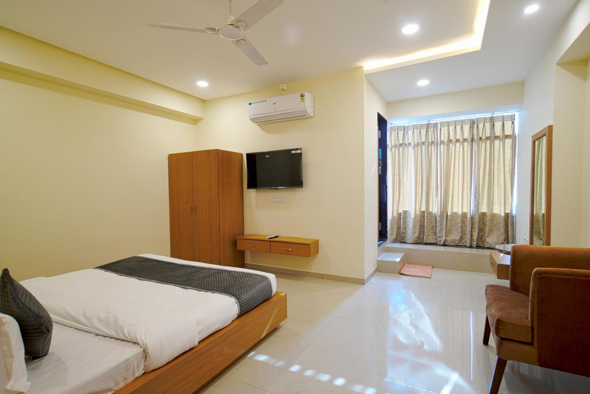 Hotel Shivlok Ujjain Cameră foto