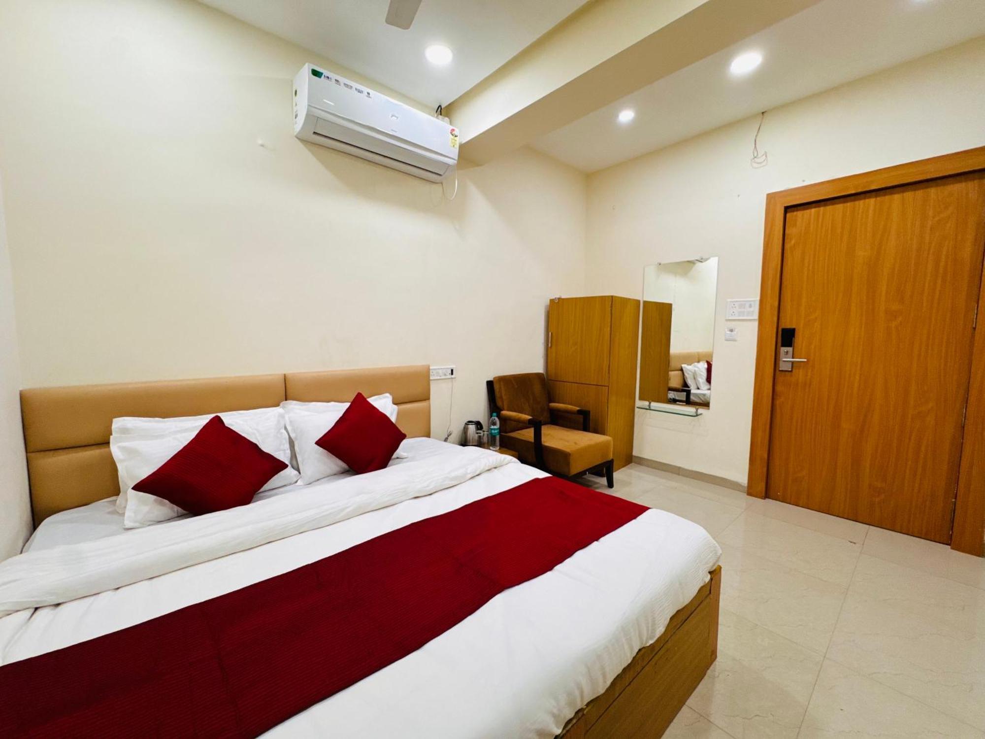Hotel Shivlok Ujjain Exterior foto